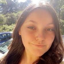 Olivia Herrington (livveyherrington)