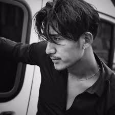 登登- song and lyrics by Stacken Schneider