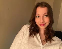 Tiffany Spurling's Instagram, Twitter & Facebook