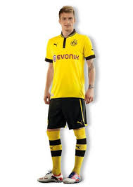 Doch wegen einer panne sind jetzt schon die neuen trikots geleaked worden! Borussia Dortmund Und Puma Prasentieren Das Neue Bvb Trikot