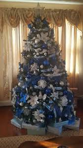 9 Best Tree Images In 2020 Blue Christmas Decor Blue Christmas Tree Silver Christmas Tree