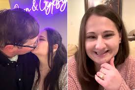 Gypsy Rose Blanchard Is Savoring 'Family Time After So Long' During First  New Year Since Prison Release