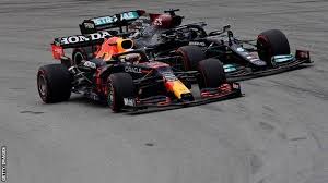 In the closing stages, lewis hamilton felt the pressure as the dutchman looked to overtake. Lewis Hamilton Wins Spanish Grand Prix After Late Overtake Of Max Verstappen Bbc Sport