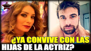 Geraldine bazán presume a su novio ante lo que diga gabriel soto ! Geraldine Bazan Revela Si Su Novio Santiago Ramundo Ya Conoce A Sus Pequenas Youtube