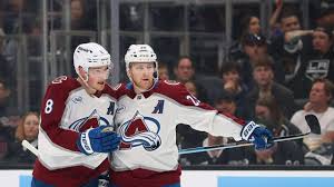 MacKinnon kicks off scoring with PPG