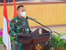 Kol parlindungan hutagalung / eksklusif rumpi vira. Wakili Pangdam I Bb Danrem 022 Pt Tutup Secara Resmi Tmmd 111 Kodim 0204 Ds Metro Rakyat News