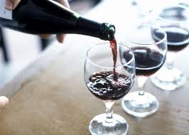 This 6 Bottle Of Red Wine From Wal Mart Was Just Named One Of The Best In The World Red Wine Sweet Red Wines Cheap Red Wine
