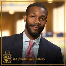 Cat named Prince locked out of store at night in Woodside