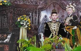Harga paket dekorasi adalah harga perkiraan tidak mengikat tergantung luas gedung anda , bisa lebih bisa kurang. Daftar Paket Pernikahan Murah Jogja Nego Sesuai Budget Pusat Wedding Organizer Yogyakarta