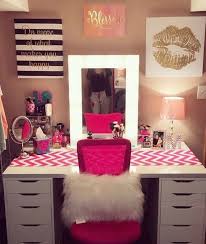 The placement of this vanity also was a smart choice because the mirror on the vanity is placed to catch a view from the window. 35 Beautiful Makeup Vanity Ideas For Creative Juice