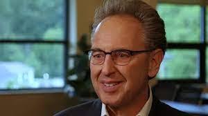 Clifford Weiss's Instagram, Twitter & Facebook