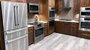 Bosch never intended their refrigerators to be sought after appliances. Best Affordable Luxury Appliance Brands For 2021 Reviews Ratings Luxury Appliances Bosch Appliances Kitchen Kitchen Aid Appliances