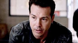 Bully (Antonio Dawson x Reader)