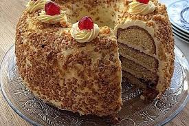 Frankfurter Kranz Rezept Backen In 2019 Frankfurter Kranz Frankfurter Kranz Rezept Und Kuchen