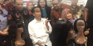 Ketentuan umum dan persyaratan ketentuan umum. Jokowi Tinjau Pabrik Tempat Asal Wig Madonna