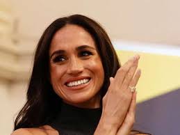 Prinzessin Isabella von Dänemark: Eleganter Auftritt im Ballkleid