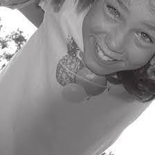 Jillian Vandyke's Instagram, Twitter & Facebook