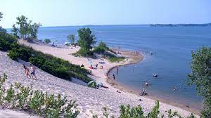 Sandbanks provincial park was established in 1970 and plays host to thousands of sandbanks provincial park has some of the finest beaches on lake ontario within the. Sandbanks Provincial Park 1 Day Bus Trip From Toronto