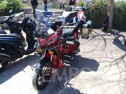 Topiknya kali masih seputar speedometer dan yang dibahas adalah modifikasi honda vario pakai speedo beat street. Modifikasi Honda Vario 150 Ala Africa Twin Biaya Rp 60 Juta Modifikasi Gooto Com