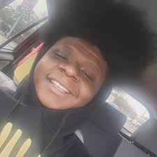 TIM DUNCAN'S NEW LOOK