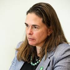 Dartmouth College announces changes in administration