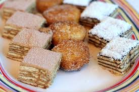 Le patate dolci fritte sono patatine fritte preparate con le patate americane, quelle di colore arancione. Ricetta Del Latte Fritto Come Preparare Deliziosi Piatti Spagnoli Latte Fritto