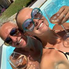 Het lijkt erop dat maxime meiland (24) weer gelukkig is in de liefde. 360 Ideeen Over Chateau Meiland Instagram Wijn Borden Vriendin Citaten