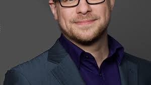 Tim Starke's Instagram, Twitter & Facebook