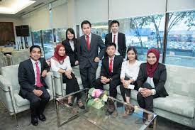 The umw group is an rm11 billion company and ranks among the foremost corporations listed on the bursa malaysia. Umw Holdings Berhad