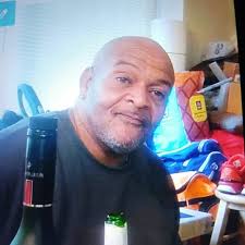 Wow girl you look absolutely gorgeous beautiful eyes pretty smile very sexy  that dress and heels very sexy legs have fun and be safe