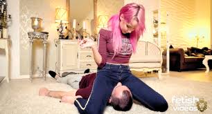 Sexy Jeans facesitting