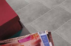 Découvrez tous nos conseils pour réussir parfaitement la pose ! Comment Poser Du Carrelage Infos Et Conseils Blog Espace Aubade