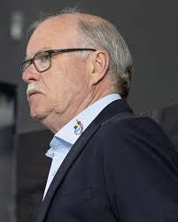 ✍️ Some teams in the Alps Hockey League are relying