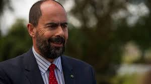 Defeated Labor MP Ross Hart to open his own legal practice