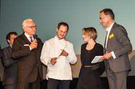 Devenir enqueteur gault et millau. Gault Et Millau Les Coulisses Luxury Must Hospitality