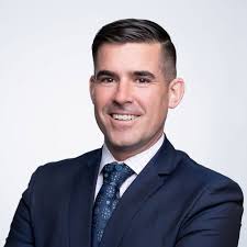 Stephen Baird's Instagram, Twitter & Facebook