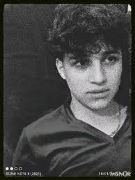 من به هیچ کس نیازی ندارم . .🖤🤍