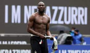 The belgian is the biggest. Chelsea 100 Millionen Und Ein Spieler Fur Lukaku