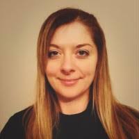 Leanne Porter's Instagram, Twitter & Facebook