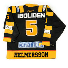 1985 blev ishockeyn fristående och klubben bytte namn till skellefteå hockey club, men 1991 återtogs namnet skellefteå aik. Samlingar Skelleftea Museum Troja