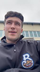 Congrats to Pro Dawg Ethan Small as he earned his first career save in the  Brewers 3-0 win yesterday! #StateToTheShow