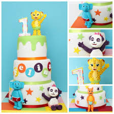 Word Party Cake Made By Www Taartmeteenlindtje Nl 1st Birthday Themes 1st Birthday Party Themes First Birthdays
