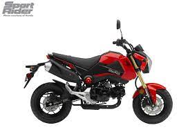 The honda grom is a popular 124.99 cc engine motorcycle that is considered to be a motorized scooter. 2015 Honda Grom First Look Cycle World