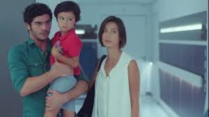 Filiz es la mayor de sus cinco hermanos, y aunque su padre vive, es un hombre maltratador sumergido en el alcohol. Amor De Familia Capitulo 96 Chilevision