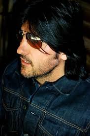 Interview: Danny Malone (Diving For Pearls)