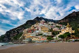 This part of italy is worth visiting all year round, but in summer it will show you the best. Where To Stay On The Amalfi Coast 2021 Best Towns And Hotels