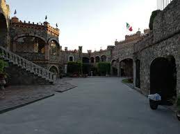 Castillo De Santa Cecilia Guanajuato Mexico Landmarks Louvre Building
