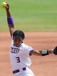 She shared her childhood with two older brothers, jameel and isaiah maurice, and two younger sisters, imileigh and kaylin. Clmtac Zxhyvhm