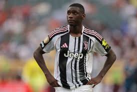 Kolo Muani Transfer Frenzy! Spurs & Juventus Battle for PSG Star? - Imagen principal del artículo