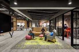Standard Chartered Bank Offices Bangalore Office Snapshots Banks Office Commercial Interior Design Commercial Interiors